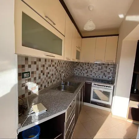 Central Himara Apartment * Himare
