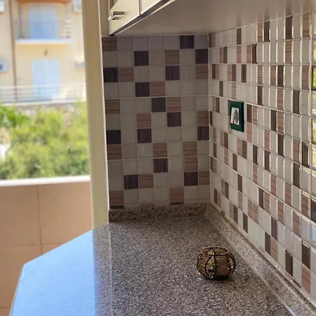 Central Himara Apartment * Himare